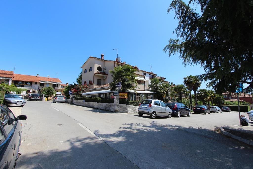 Guest House Aurora Ρόβινι Εξωτερικό φωτογραφία