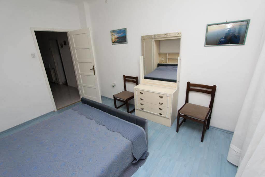 Guest House Aurora Ρόβινι Εξωτερικό φωτογραφία