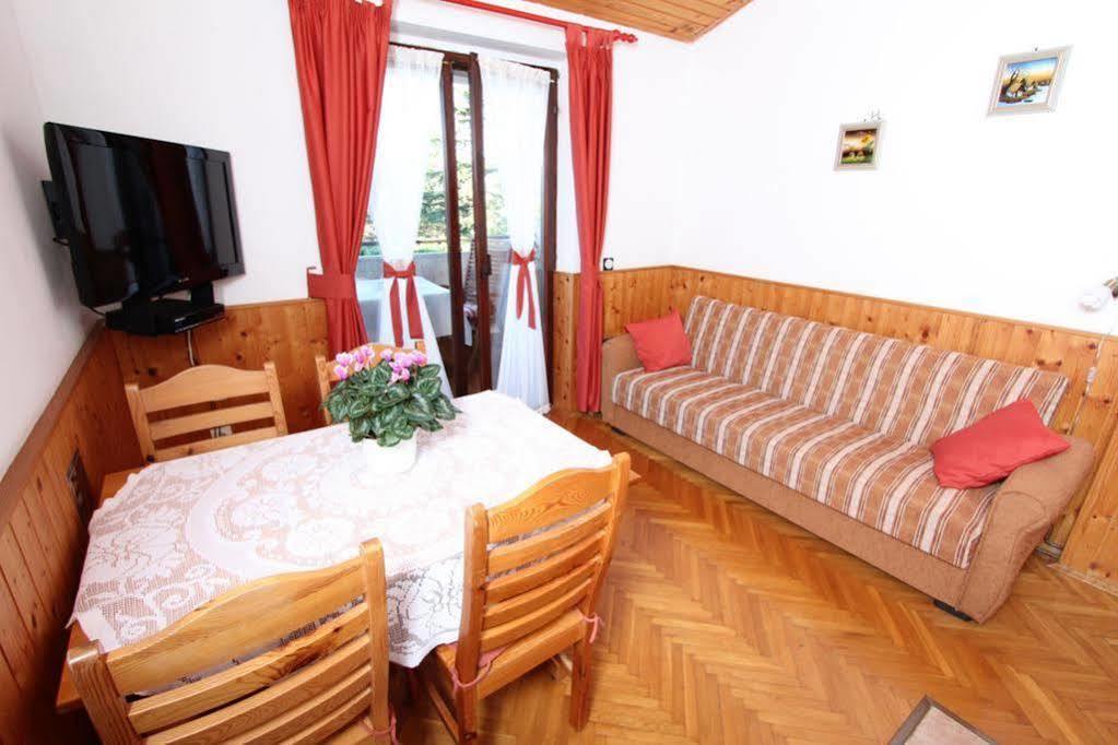 Guest House Aurora Ρόβινι Εξωτερικό φωτογραφία